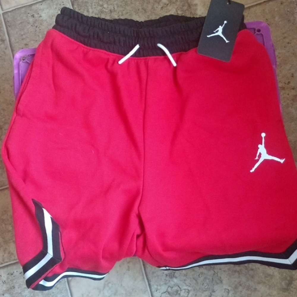 NWT Jordan Shorts Boy's Large